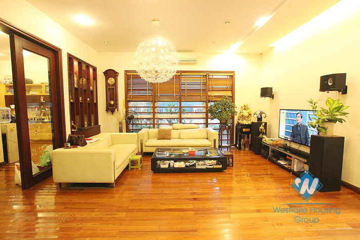 Nice house for rent Vuon Dao area, Tay Ho district, Hanoi